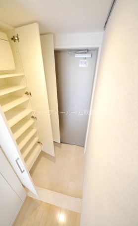 玄関　《見学予約受付中》シリーズ型・レジデンスマンション！