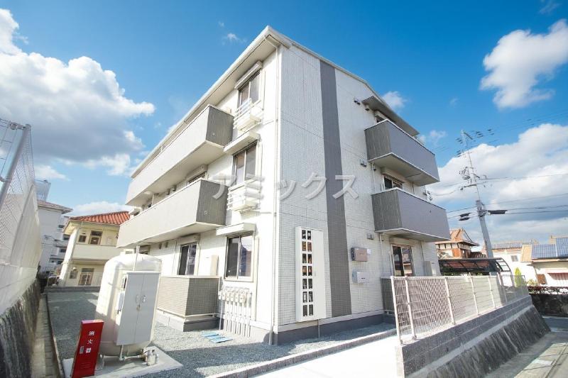 建物外観　ラルーチェＡ　建物外観