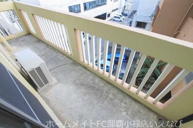 バルコニー　※現状優先（別部屋）