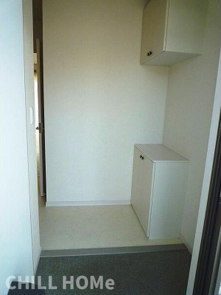 玄関　当社、チルホームのHPもご覧ください(^^)/物件情報多数♪