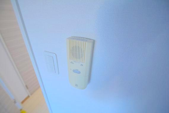 セキュリティ　来客はこちらで確認してから出て下さいね。