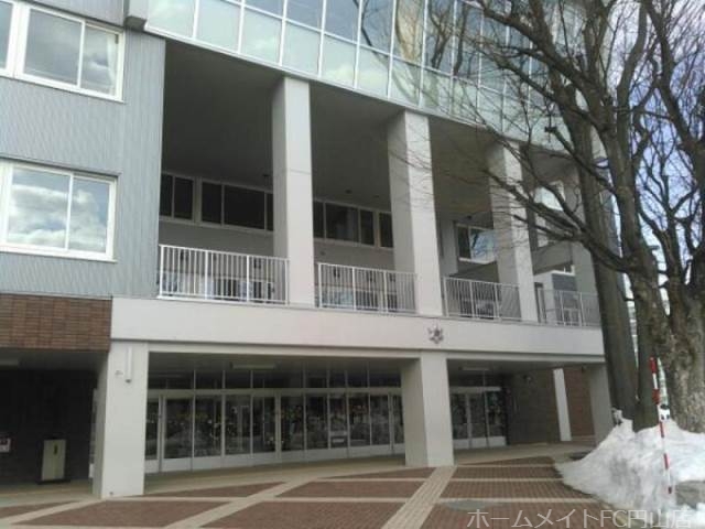 小学校　桑園小学校（小学校）まで746m