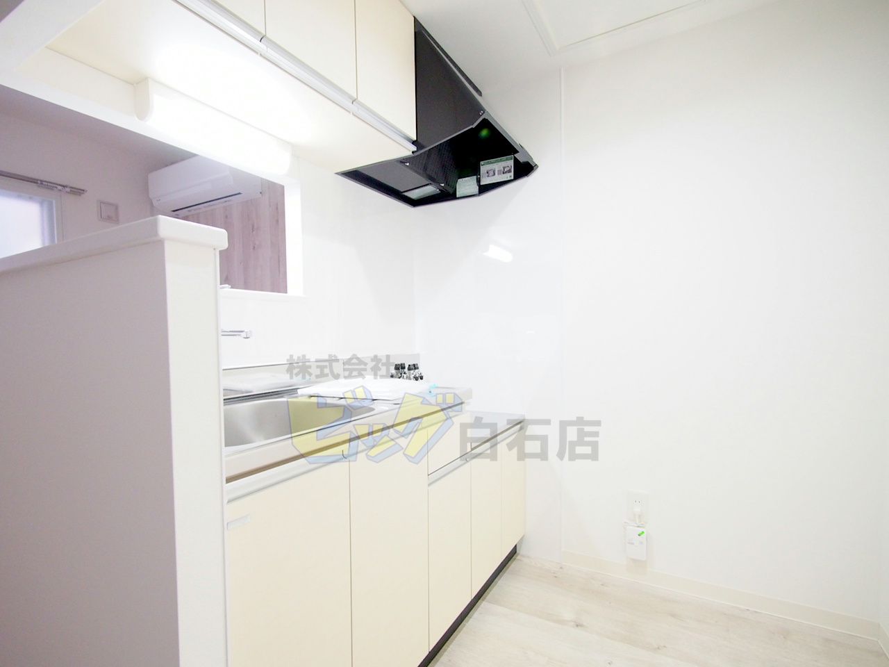 キッチン　人気の対面キッチンです♪