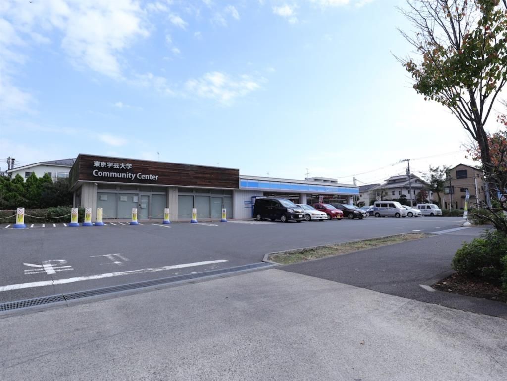 コンビニ　ローソン 東京学芸大学前店（コンビニ）まで604m