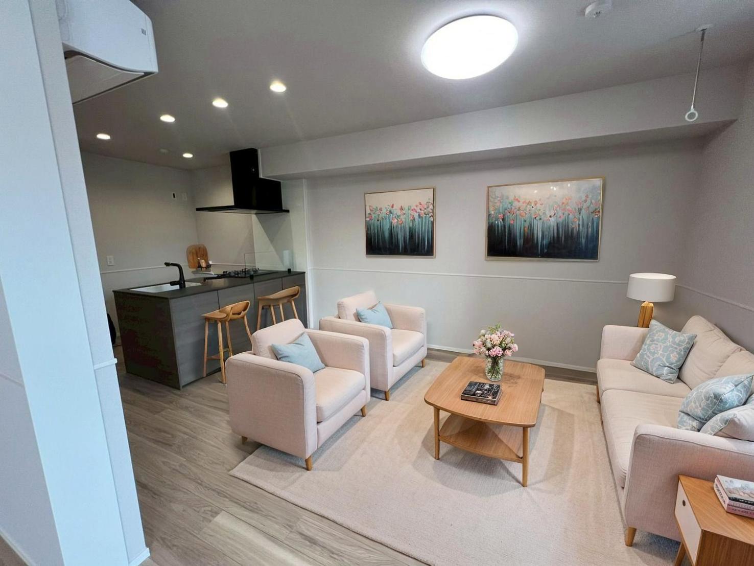 居室・リビング　CG家具のため実際は家具がつきません