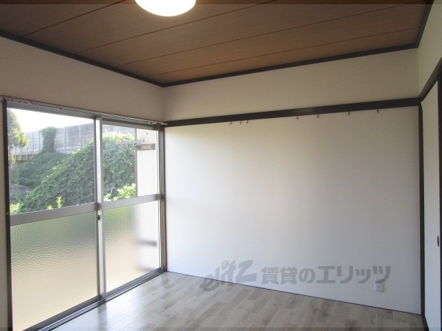 居室・リビング　洋室