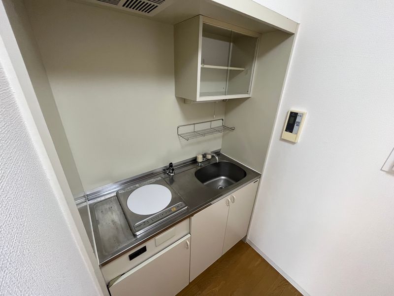 キッチン　シンプルでコンパクトなキッチン！