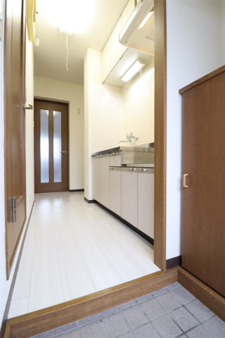 玄関　現況優先