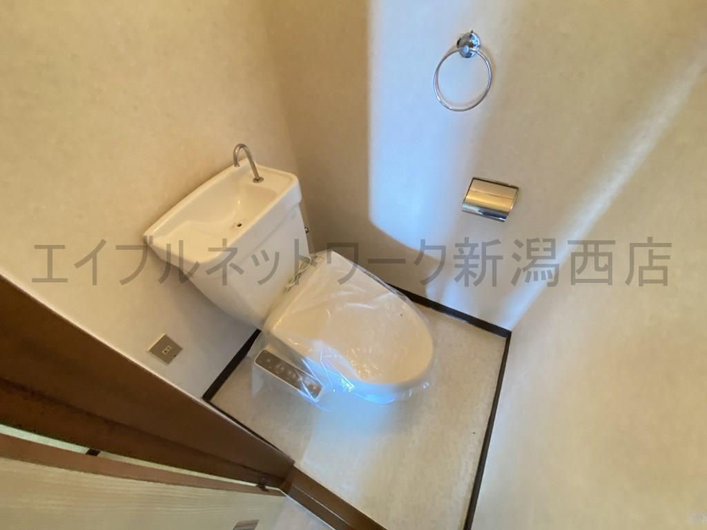 トイレ　参考写真