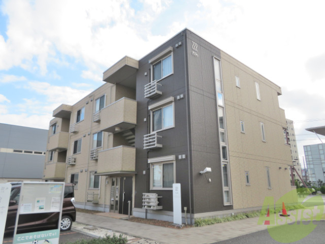 建物外観　名取市杜せきのした１丁目「Ｒｅ・ＥＡＲＴＨの杜　かわ」