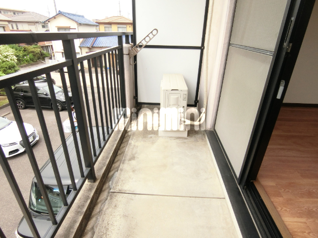 バルコニー　※室内写真は別室サンプル。