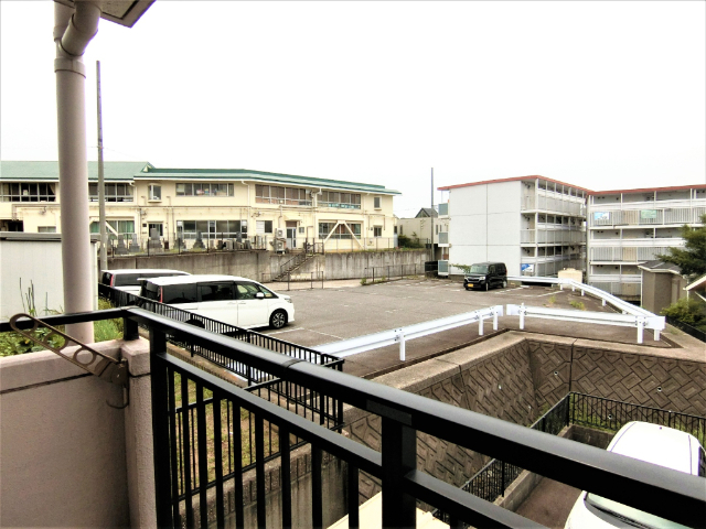 眺望　※室内写真は別室サンプル。