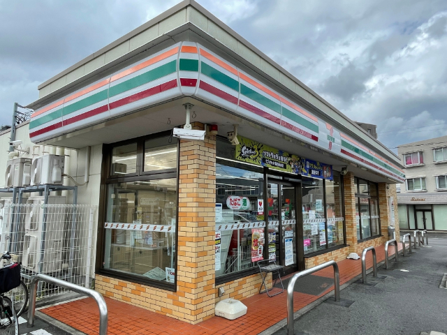 コンビニ　セブンイレブン豊明栄町店（コンビニ）まで665m