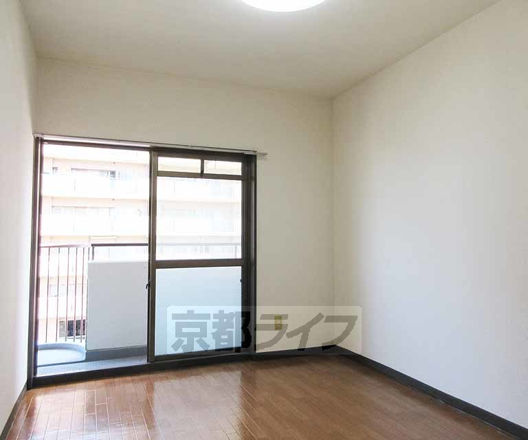 居室・リビング　きれいな室内です・