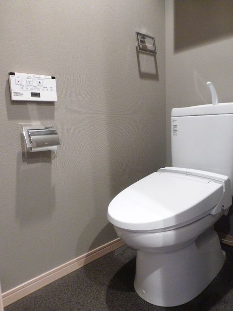 トイレ　別号室参考写真