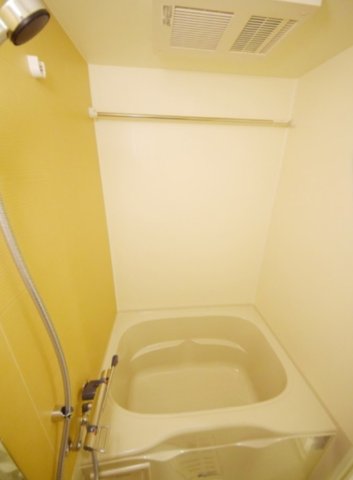 バス・シャワールーム　風呂