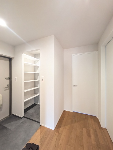 玄関　玄関スペース