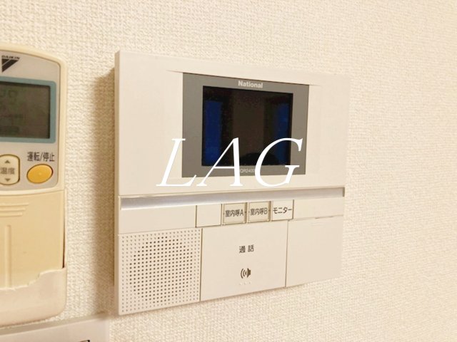 セキュリティ　モニター付きインターホンです。