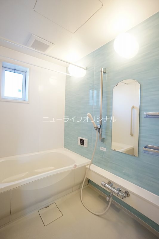 バス・シャワールーム　追い焚き機能付でいつでもあったかバスタイム