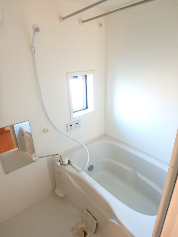 バス・シャワールーム　図面と現状に相違がある場合には現状を優先