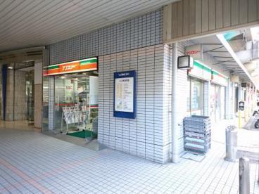 コンビニ　アンスリー石津川店（コンビニ）まで306m