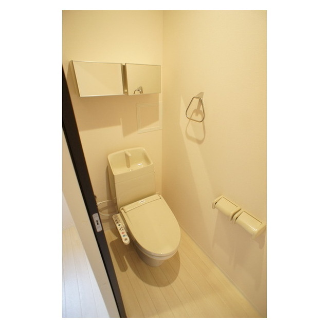 トイレ　清潔感のあるトイレ