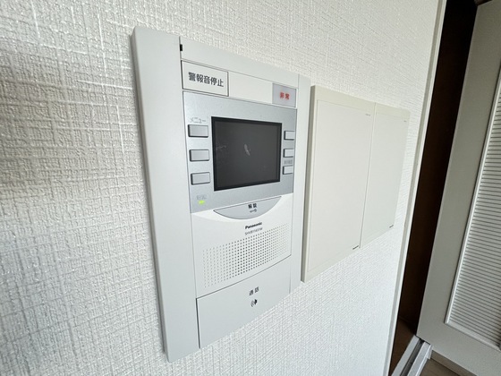 セキュリティ　※他部屋の写真です。