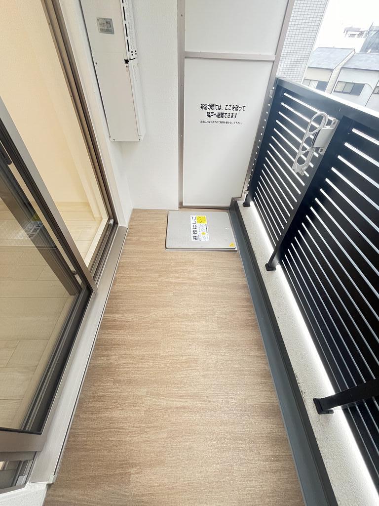 バルコニー　※同仕様