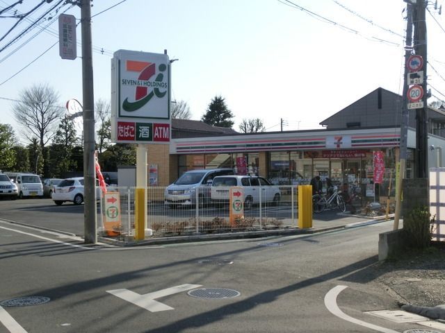 コンビニ　セブンイレブン（コンビニ）まで100m