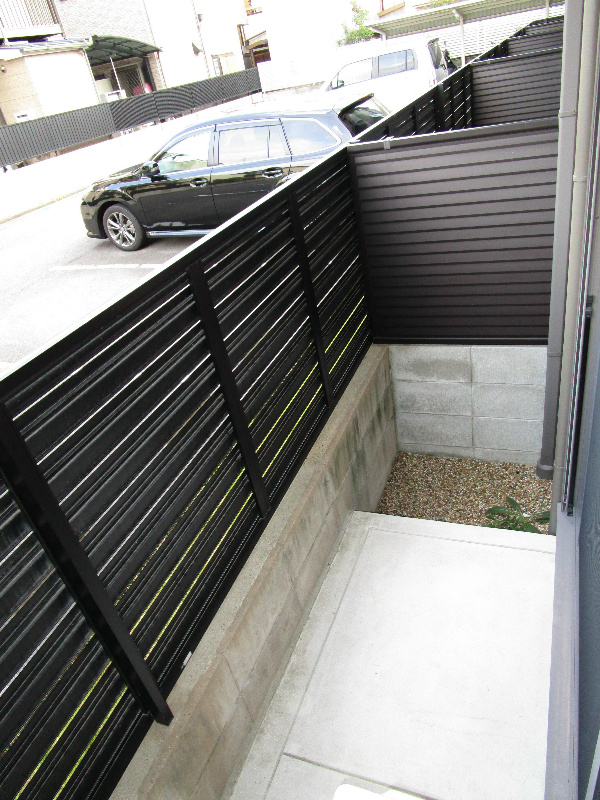 バルコニー　テラス