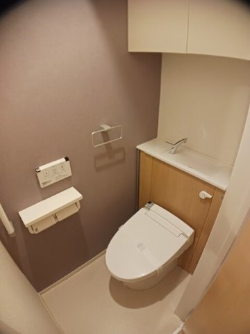 トイレ　コンパクトで使いやすいトイレです