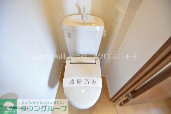 トイレ　★お部屋探しは株式会社タウンハウジング東京まで★