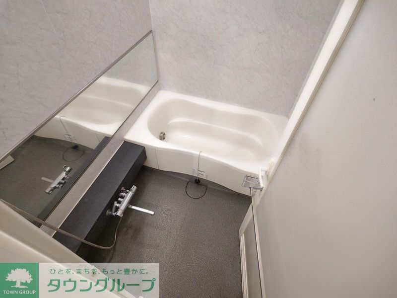 バス・シャワールーム　バス