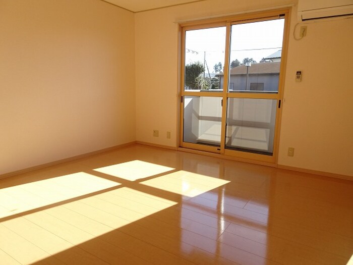 居室・リビング　洋室8帖