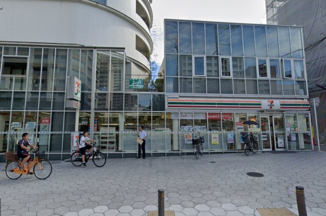 コンビニ　セブンイレブン　大阪細工谷1丁目店（コンビニ）まで215m