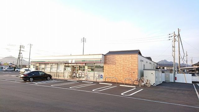 コンビニ　セブンイレブン防府桑南店（コンビニ）まで1100m