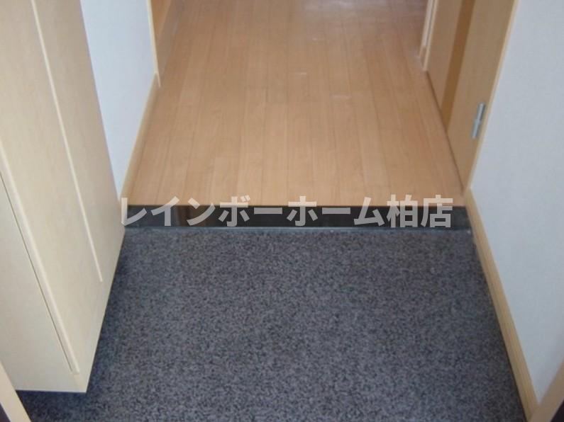 玄関　明るい玄関です