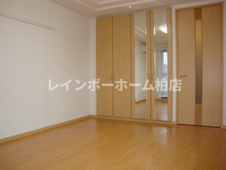 居室・リビング　使いやすい居間です