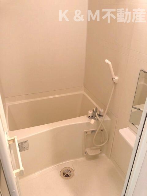 バス・シャワールーム　お風呂です