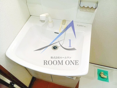 洗面設備　洗面台です。