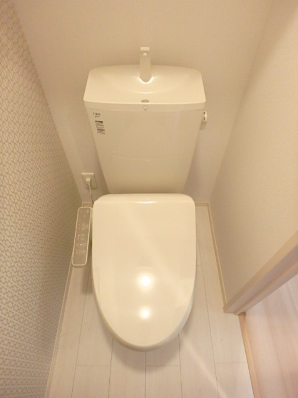 トイレ　図面と現状に相違がある場合には現状を優先