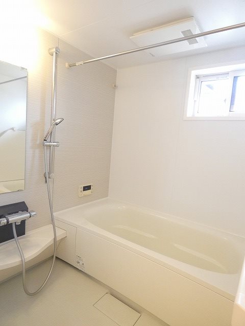 バス・シャワールーム　参考：201号室