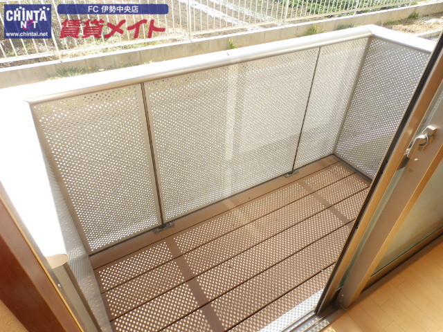 バルコニー　同型参考写真