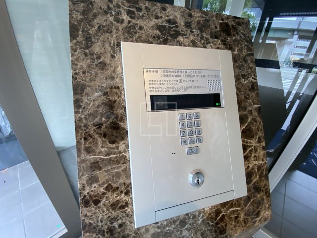 セキュリティ　プレサンスOSAKADOMECITYワンダー