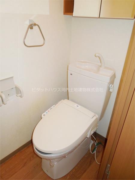 トイレ　トイレ