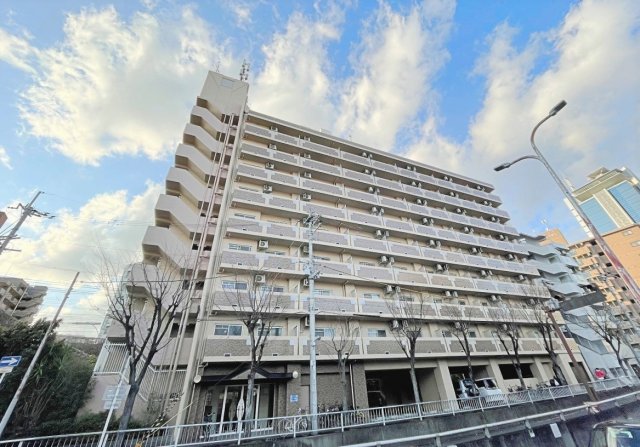 建物外観　落ち着いた外観です