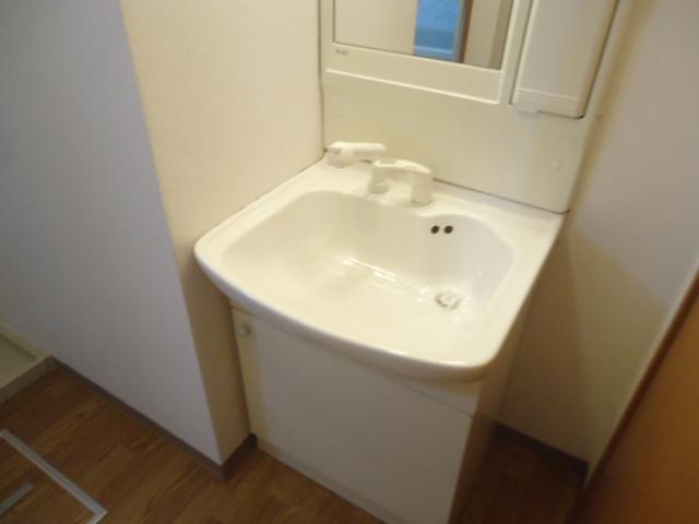 洗面設備　洗髪洗面化粧台