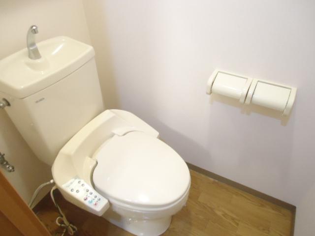 トイレ　シャワー付トイレ