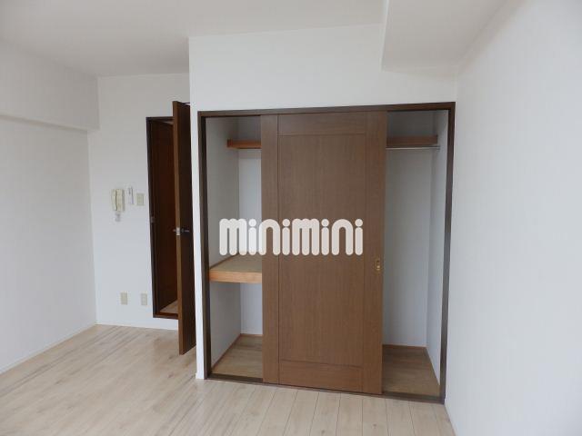 収納　ここに何をしまいますか？