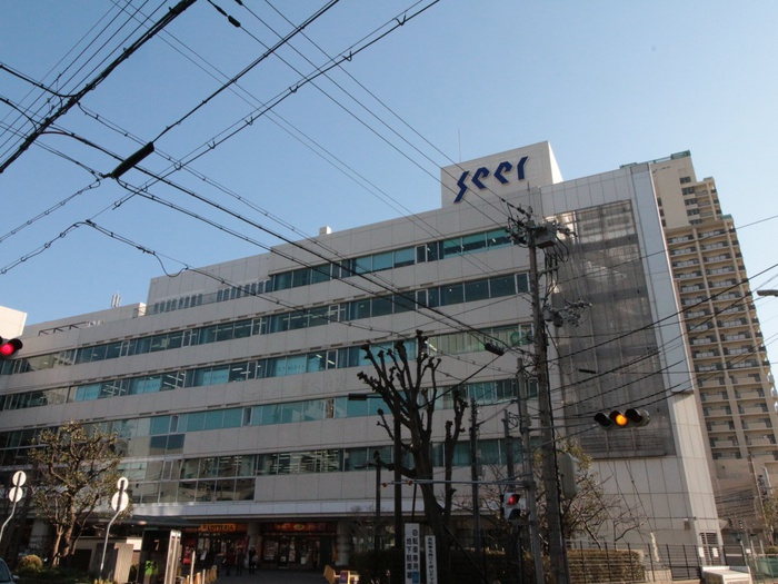 ショッピングセンター　シーア（ショッピングセンター）まで290m